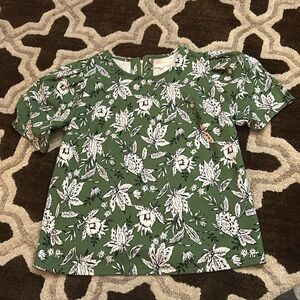 Green dress shirt like new